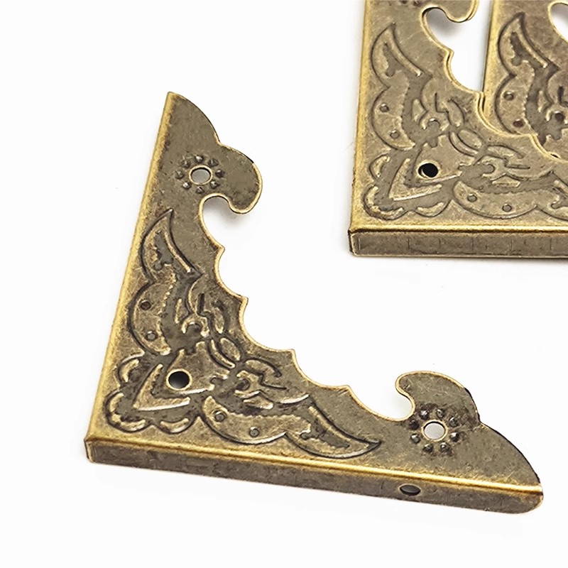 Furniture Hardware Photos - 4PCS Metal Angle Corner Brackets Notebook