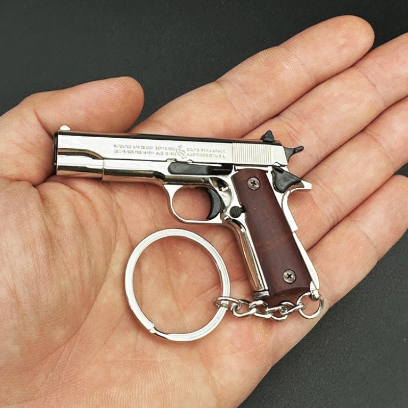 Collector's Edition 1:3 Mini 1 - Furniture Hardware Design recension och pris